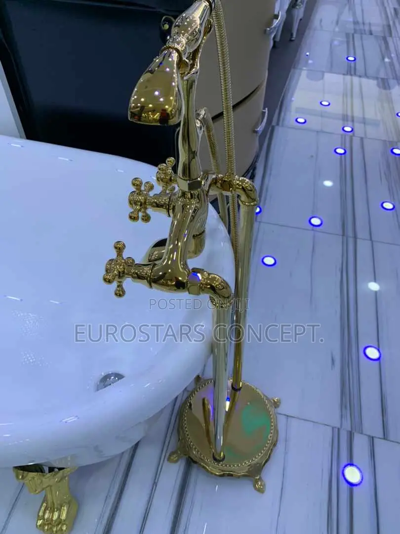 Luxury Royal Bath Tub