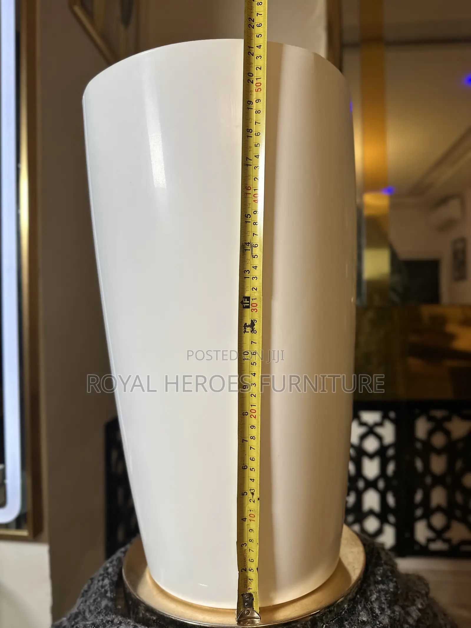 Glossy White Plastic Planter
