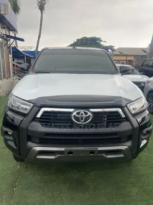 Toyota Hilux 2022 Windscreen Available
