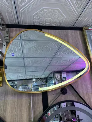 England LED Mirror