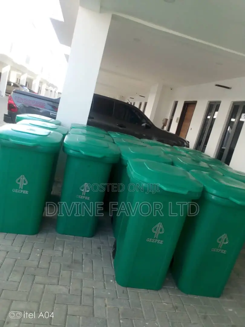 240 Litres Geepee Waste Bin/Dust Bin for Estate.