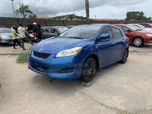 Toyota Matrix 2010 Blue
