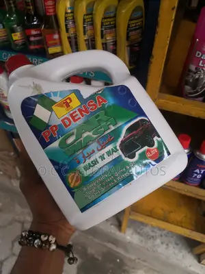 Photo - Car Wash Liquid Soap for Washing Car