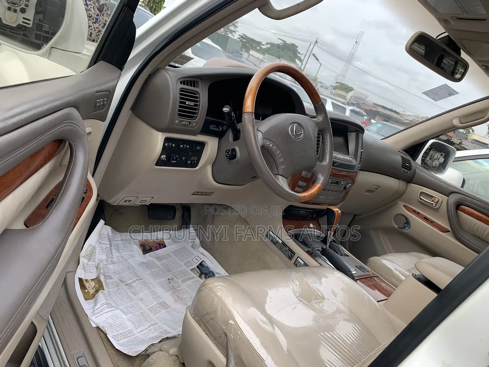 Lexus LX 470 Sport Utility 2006 White