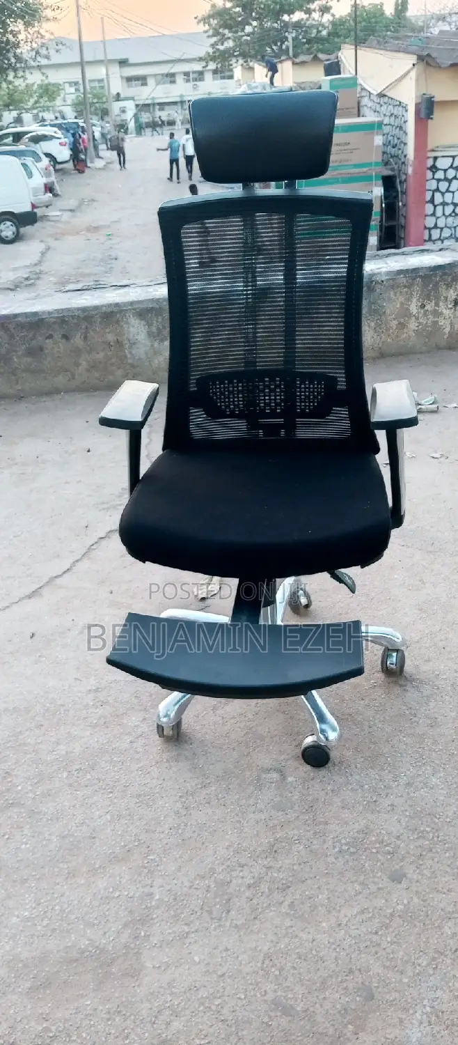 Executive Chair
