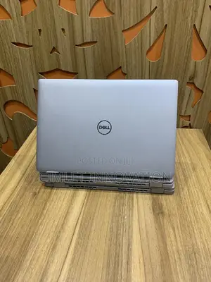 Laptop Dell Latitude 5320 8GB Intel Core I5 SSD 256GB