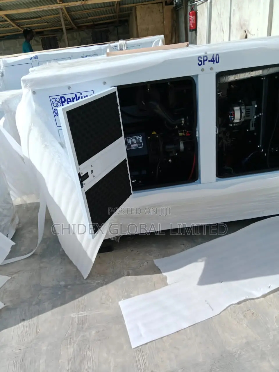 40kva Perkins Diesel Soundproof Generatorse