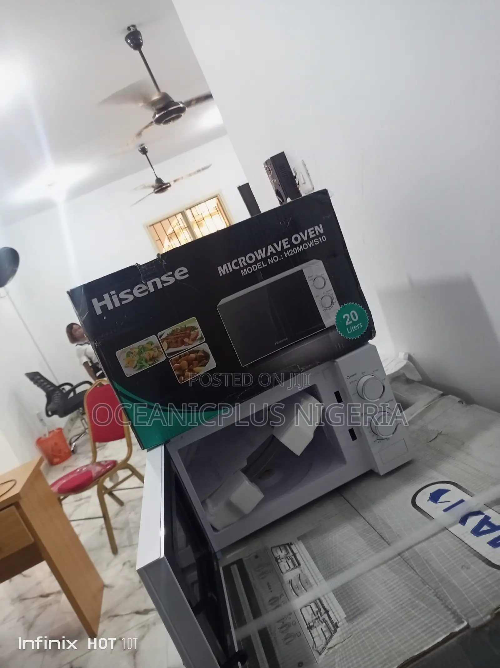 Obtainable Hisense 20 Liters Microwave