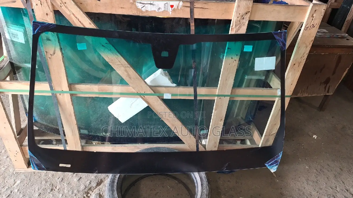 E300 2019 Windscreen Going for Waybill