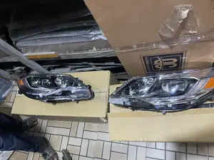 Head Lamp Avalon 2019 LED