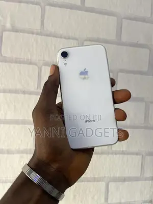 Apple iPhone XR 128 GB White