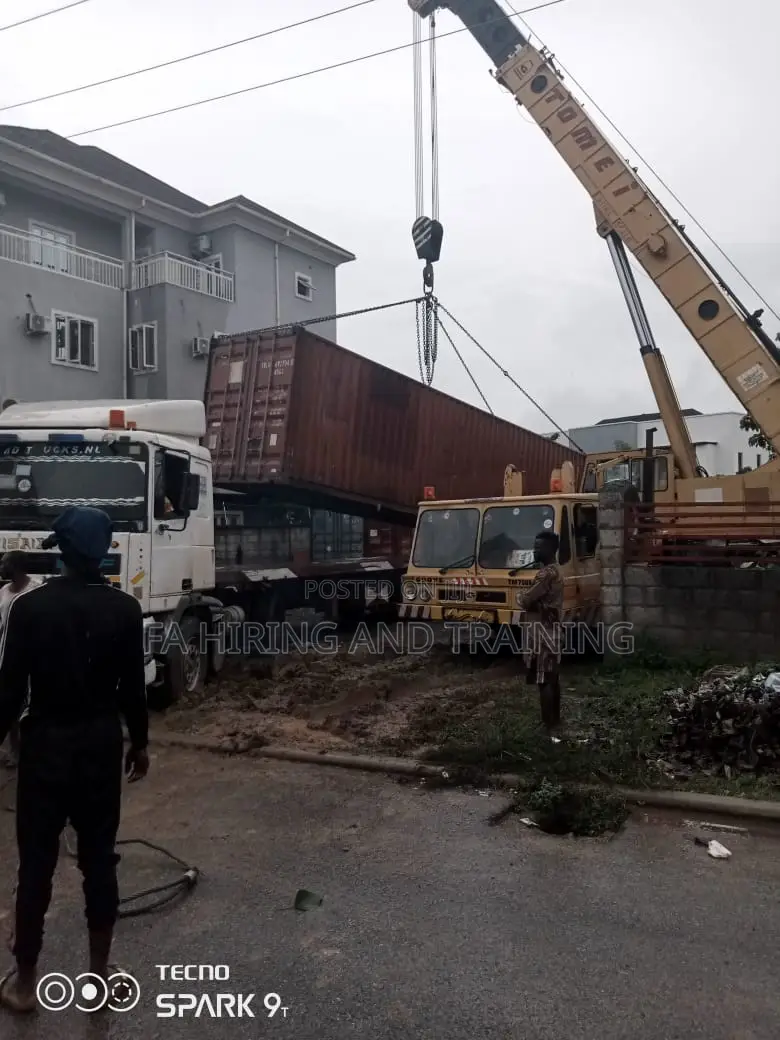 Cranes Available for Hiring
