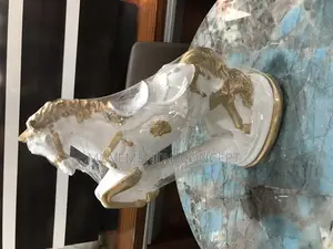 White Horse Interior Decors