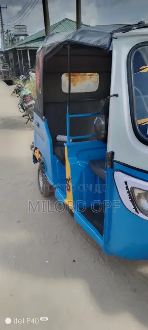 TVS King Deluxe Plus iTouch Start 2023 Blue