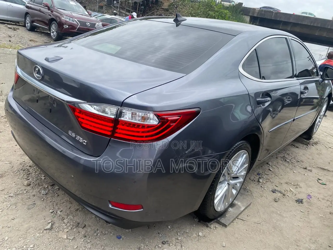 Lexus ES 350 FWD 2015 Gray