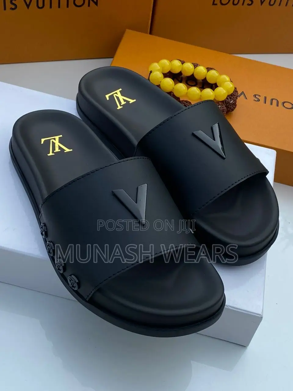 Louis Vuitton Luxury Slipers