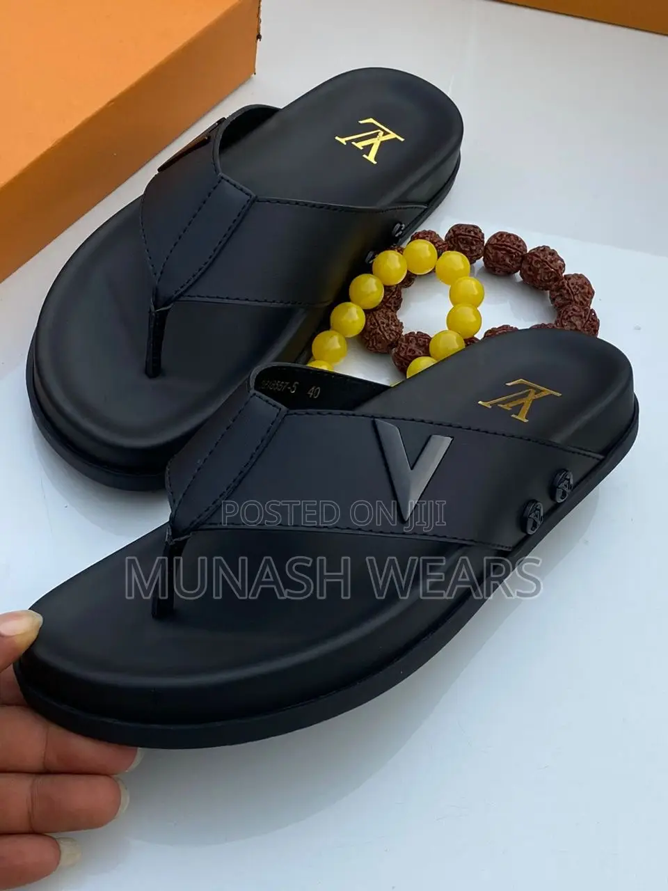 Louis Vuitton Luxury Slipers