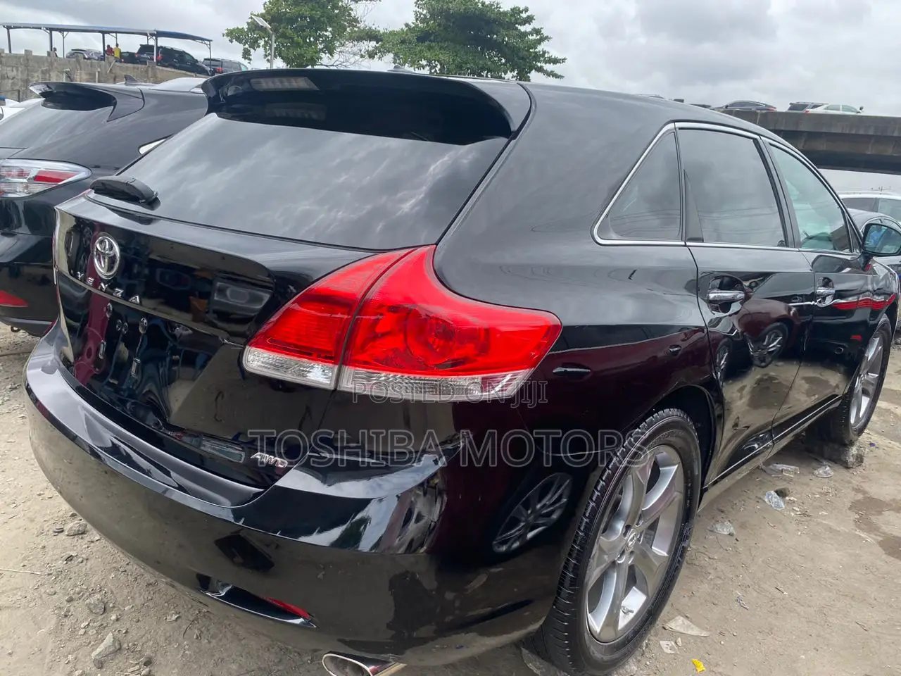 Toyota Venza V6 AWD 2011 Black