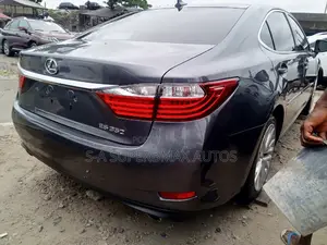 Lexus ES 350 FWD 2014 Gray
