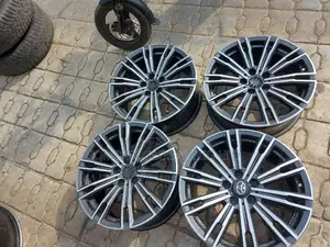 Toyota Camry 18rim.