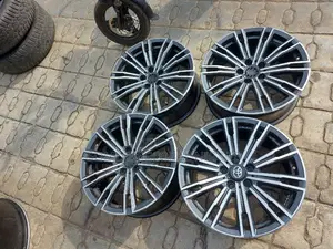 Toyota Camry 18rim.