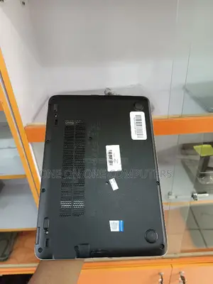 Laptop HP EliteBook 820 G3 8GB Intel Core I5 SSD 256GB