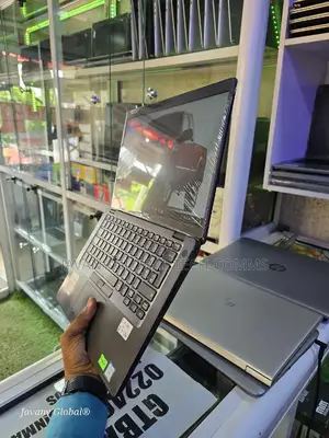 Laptop Dell Latitude 5400 16GB Intel Core i5 SSD 256GB