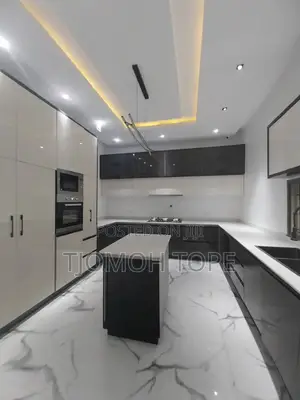 Furniture of Kitchen Cabinet,Wooden Doors, Wall Dropped Bed
