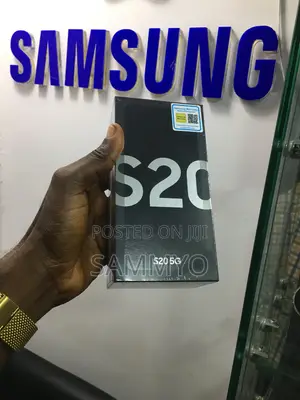 New Samsung Galaxy S20 128 GB Gray