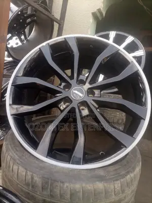 20rim Black Benz and Lexus