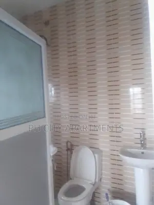 2bdrm Block of Flats in Radio Estate, Port-Harcourt for rent