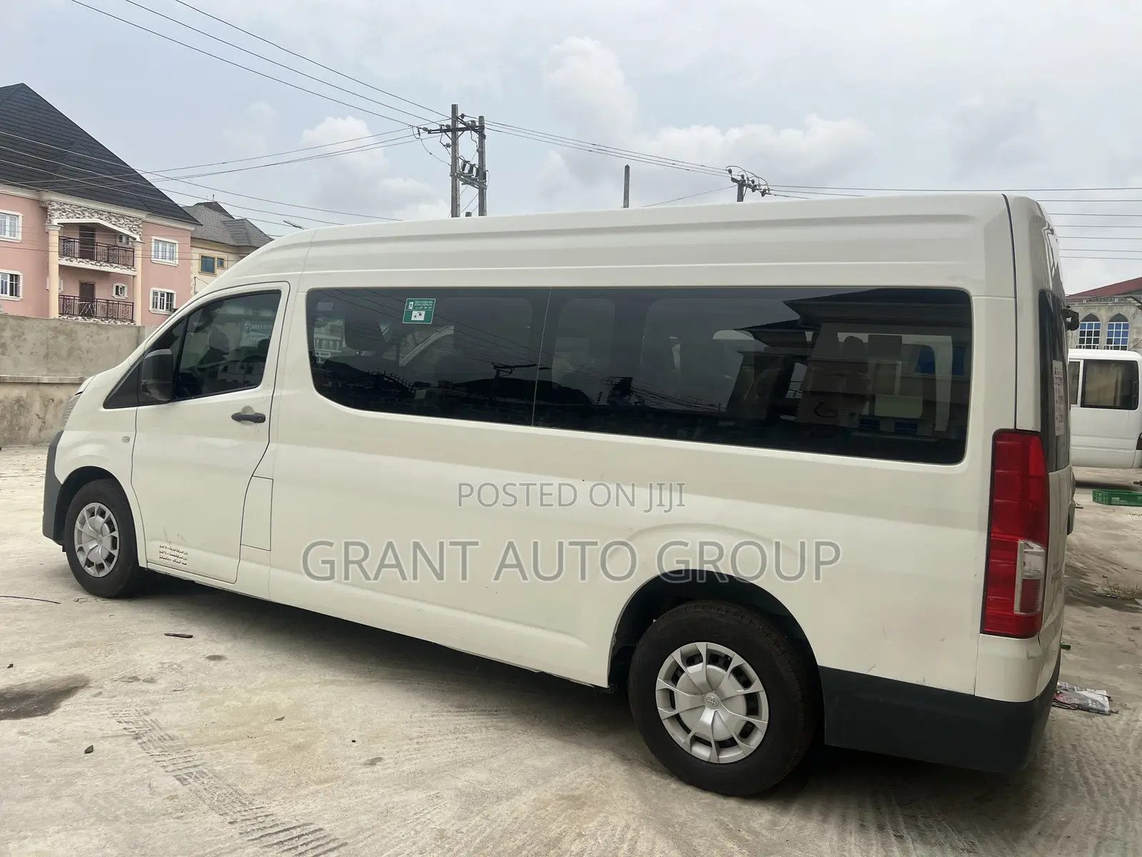 Toyota HiAce 2019 Silver