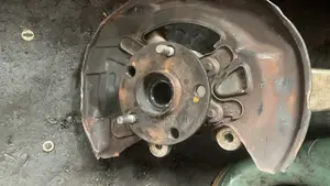 Front Hub for Lexus IS250 Set