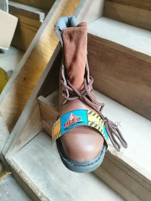 City Safety Boot