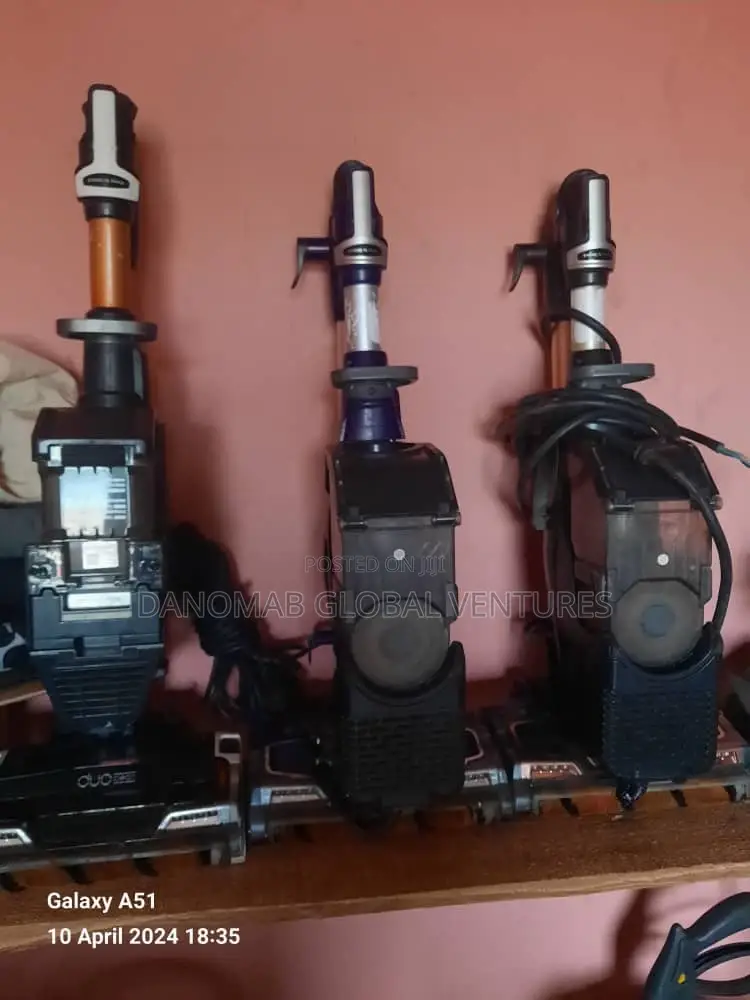 SHARK-FLEX Upright Vacuum Cleaner With Speed Control