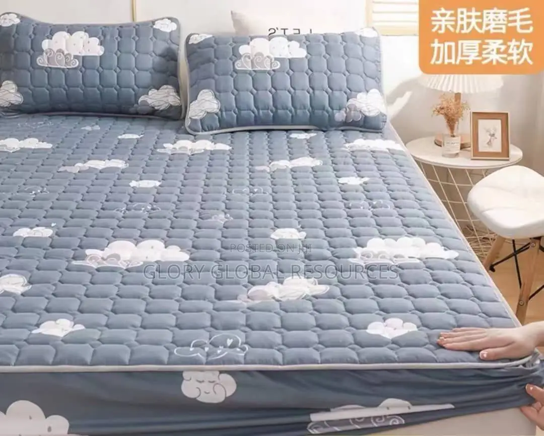 7 by 7 Waterproof Bed Spread
