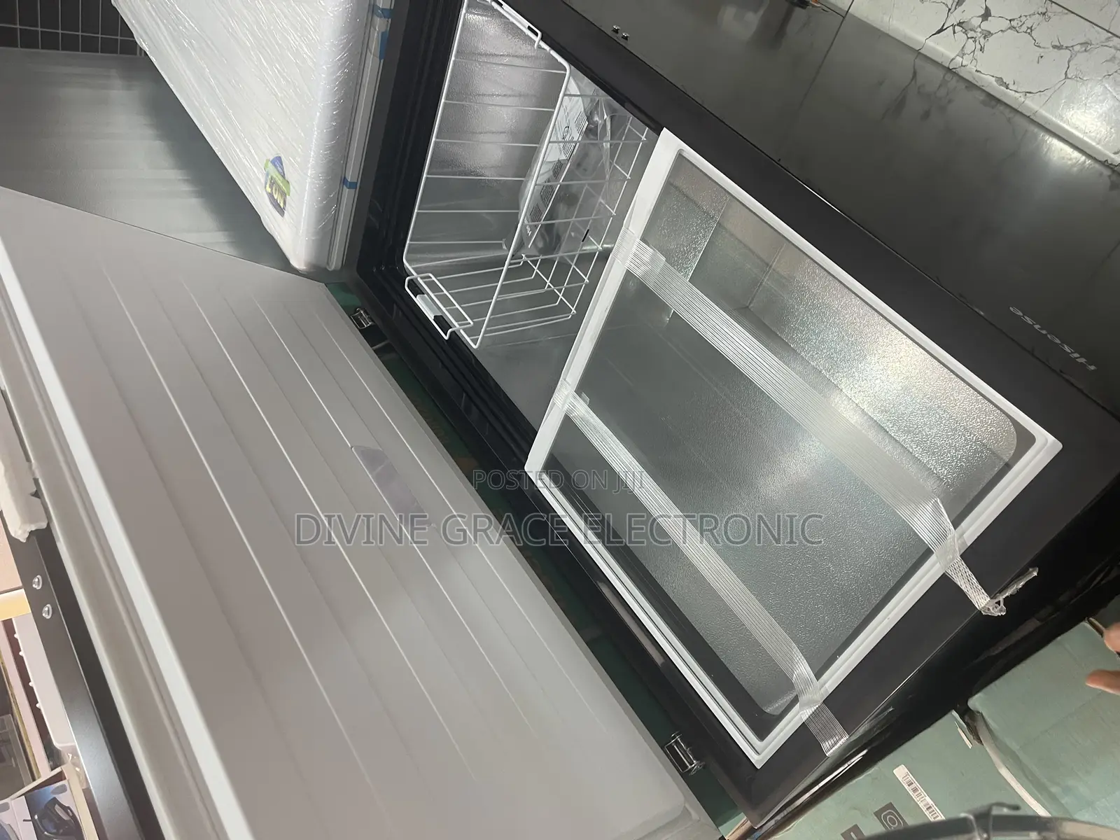 240 Litres Hisense Chest Freezer