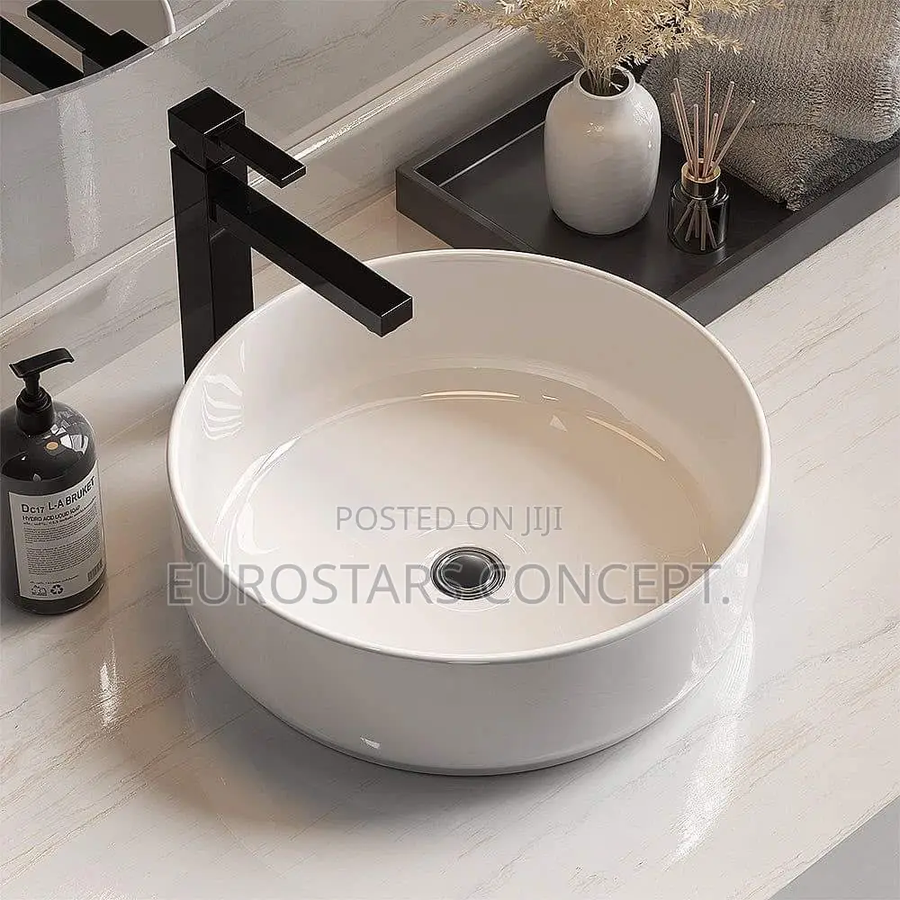 Round Shape Ceramic White Basin