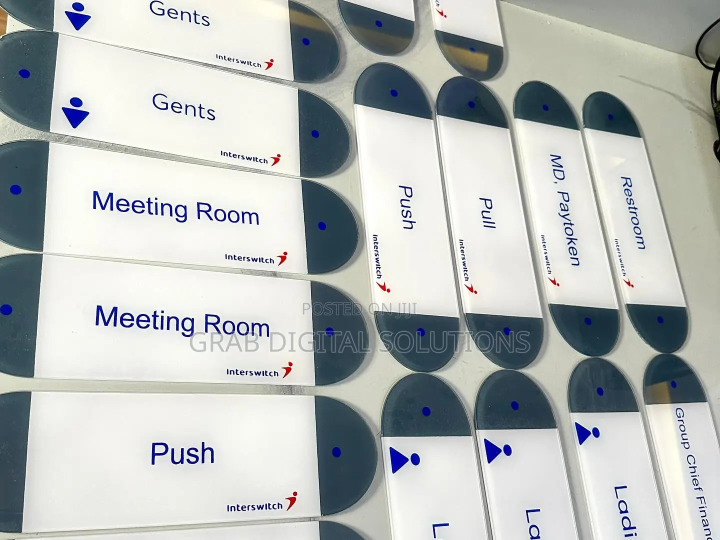 Indoor Directional Signs, 2D /3d Installation