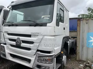Foreign Used Howo Sinotruck Truck 371hp.