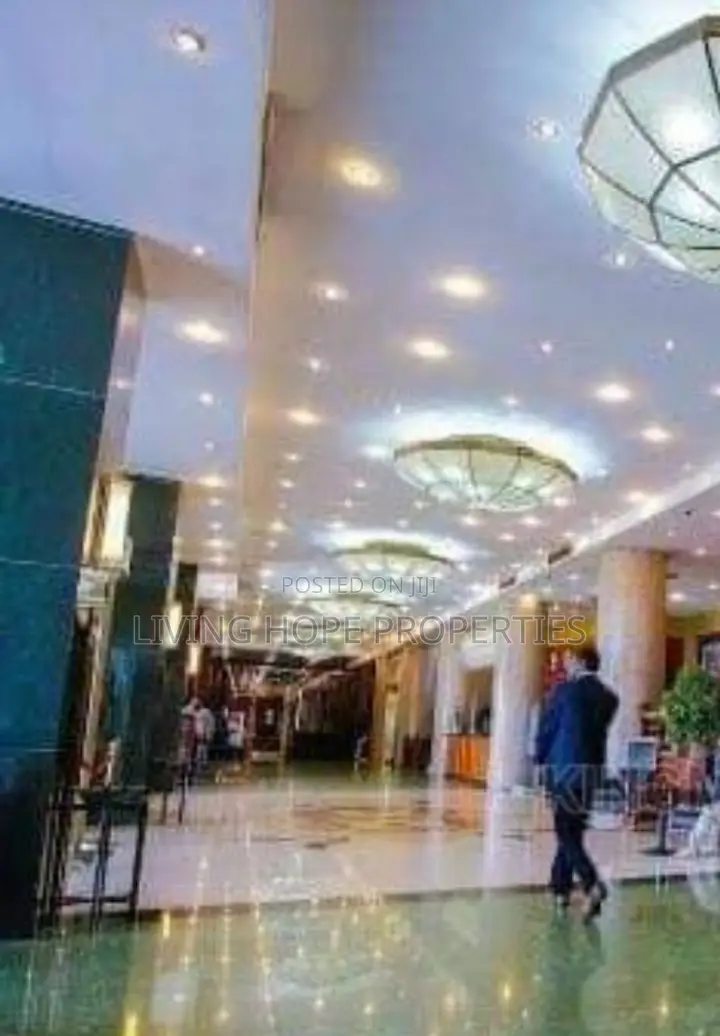 5-Stars Luxury Functional Waterfront International Hotel