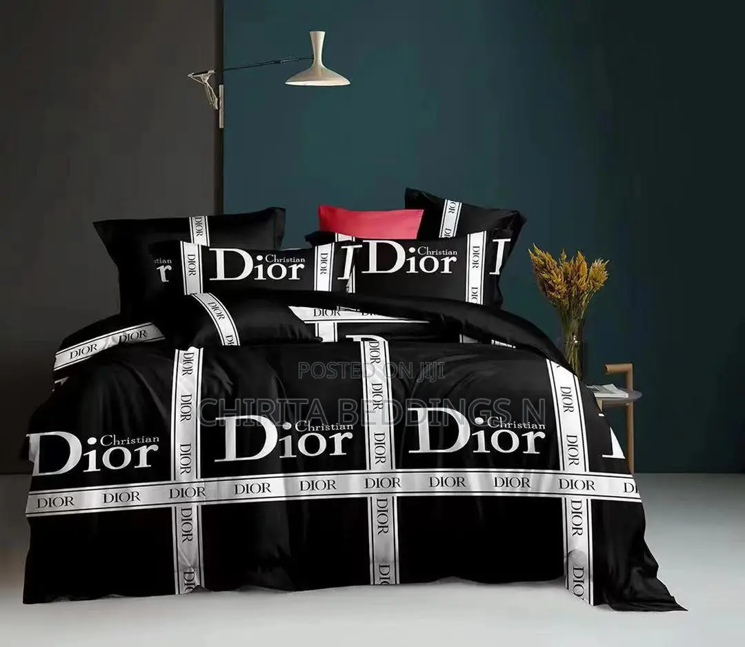 6by6 Duvet and Bedspread (4 Pillowcases)