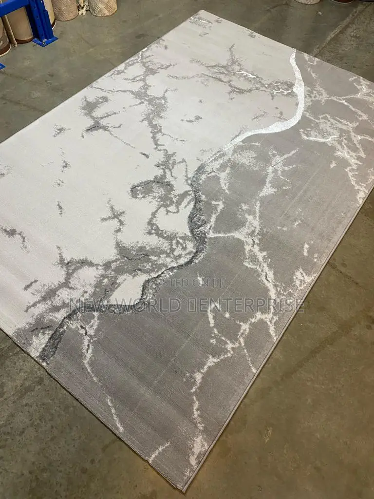 Modern Turkish Persian Centre Rug