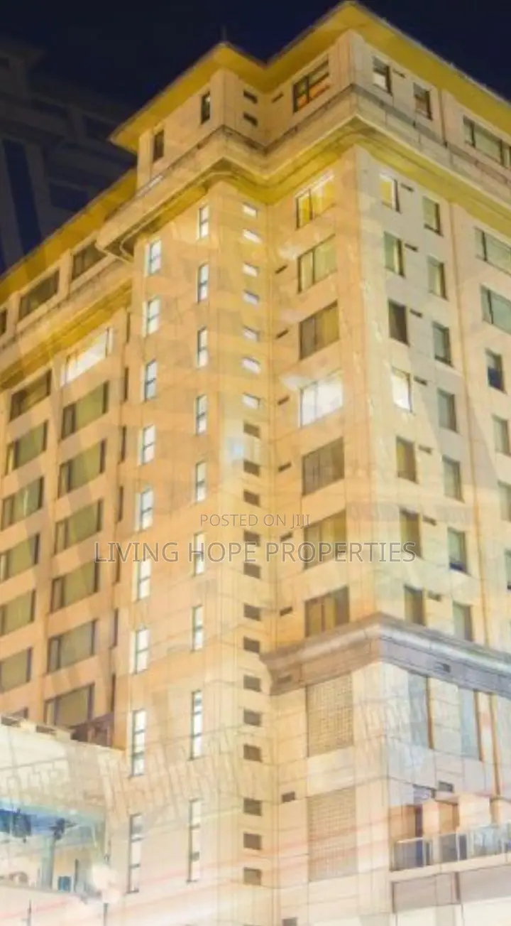 5-Stars Luxury Functional Waterfront International Hotel