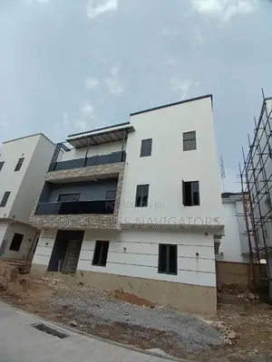 6bdrm Duplex in Guzape District for sale