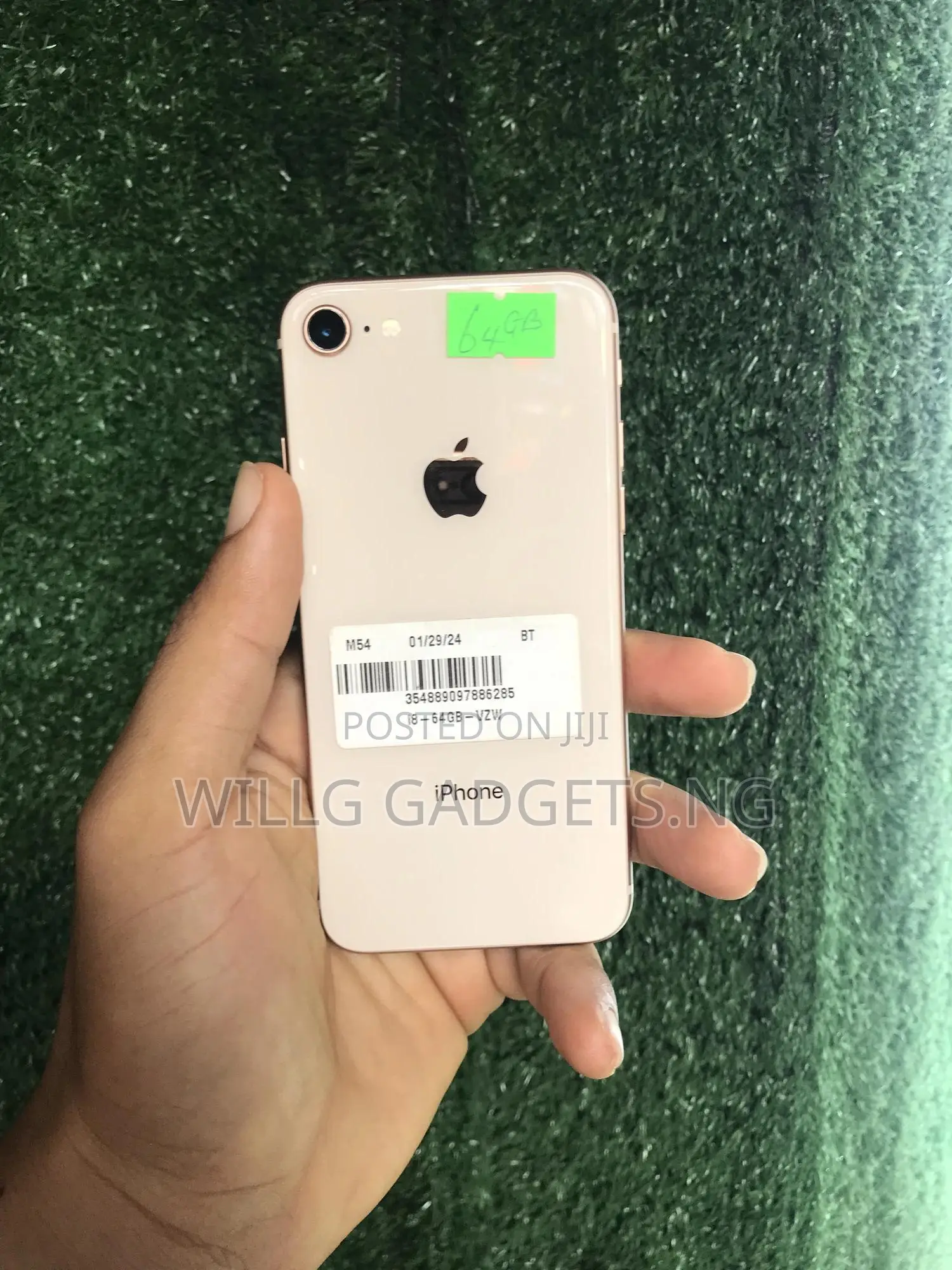 Apple iPhone 8 64 GB Gold