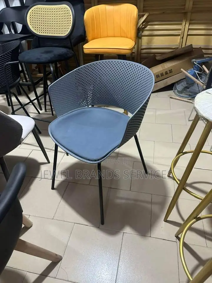 Restaurant Chair/ Dining Chair