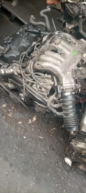 Nissan Pathfinder 1994, VG30 Engine.