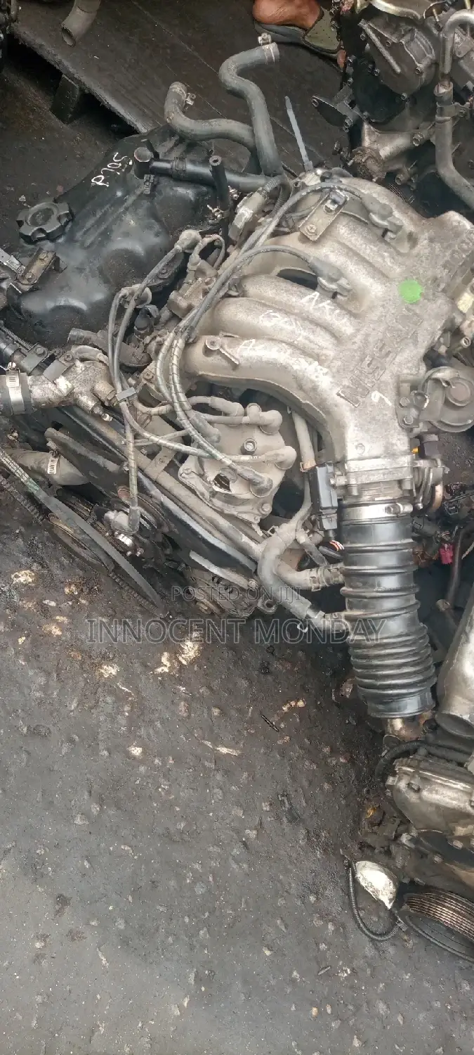 Nissan Pathfinder 1994, VG30 Engine.