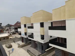 4bdrm Duplex in Ago Palace for sale